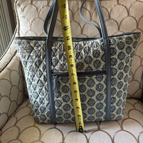 Vera Bradley Blue And Green Floral Tote - Picture 11 of 16